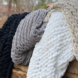 INFINITE CHUNKY KNIT BLANKET | MINKY | BIG - BLANC